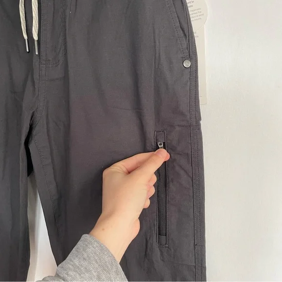 NWT Vuori Ripstop Pant Long Charcoal DuraTerra 2 way stretch Slim Fit Women’s XS - Picture 8 of 15